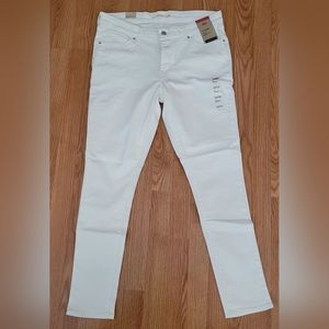 LEVI'S 711 Skinny Jeans